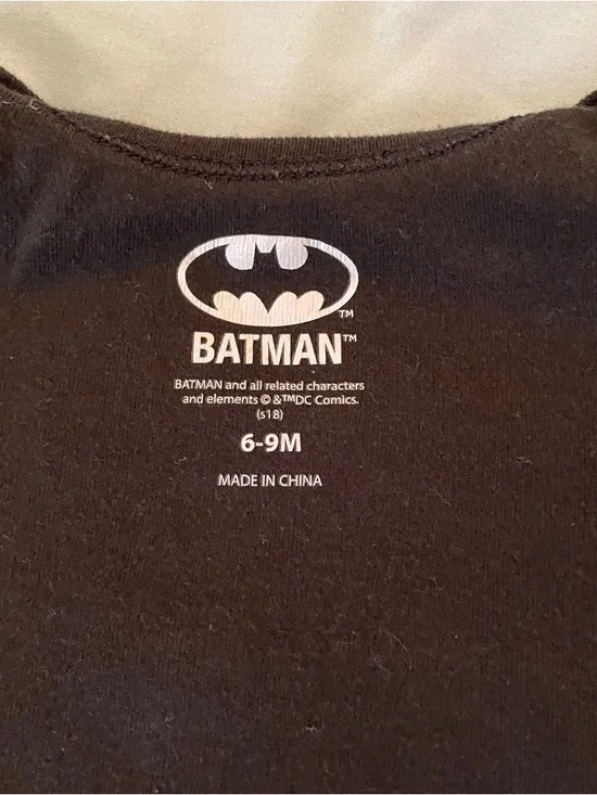 Batman Black and Yellow Graphic Baby One-Piece Bodysuit - Picture 4 of 6